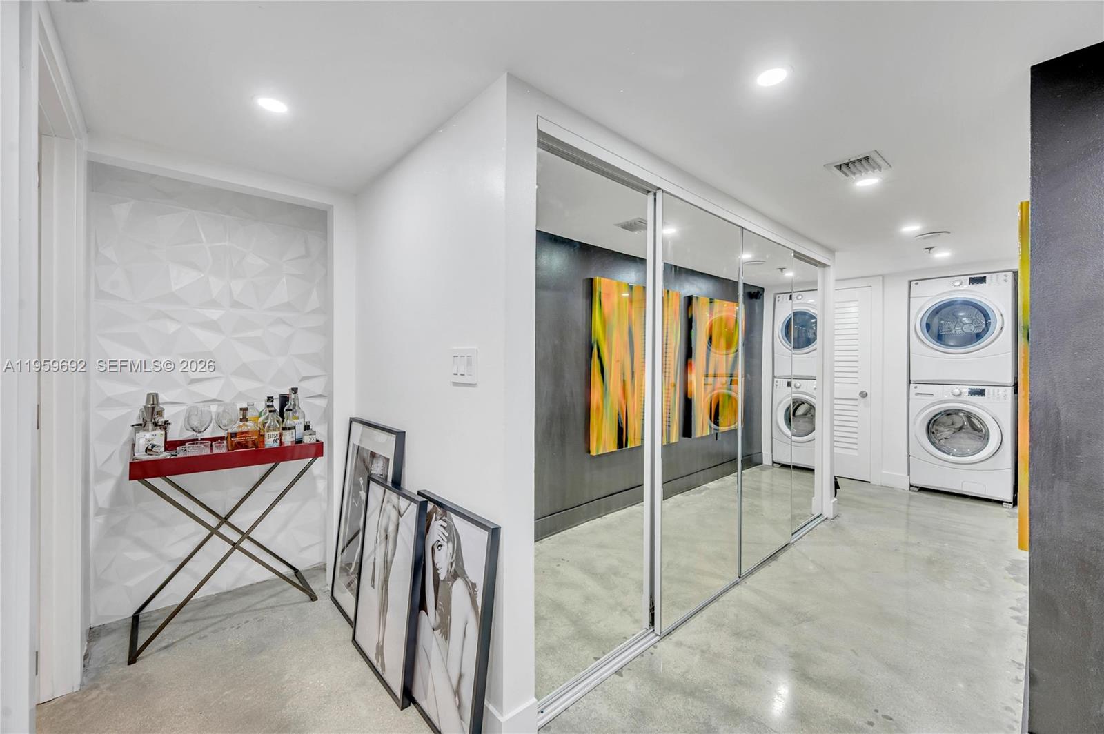 540 Brickell Key Dr 409 Property Photo 13