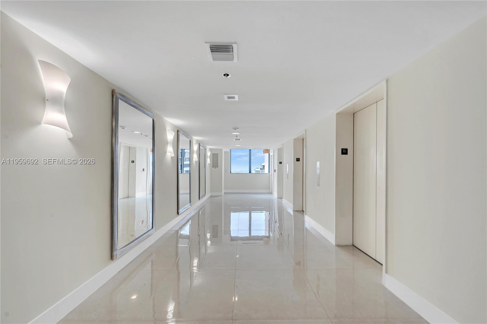 540 Brickell Key Dr 409 Property Photo 18
