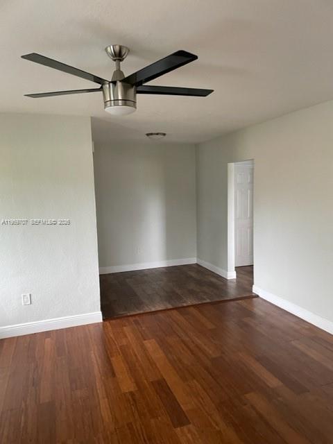 2121 Biarritz Dr 5 Property Photo 5
