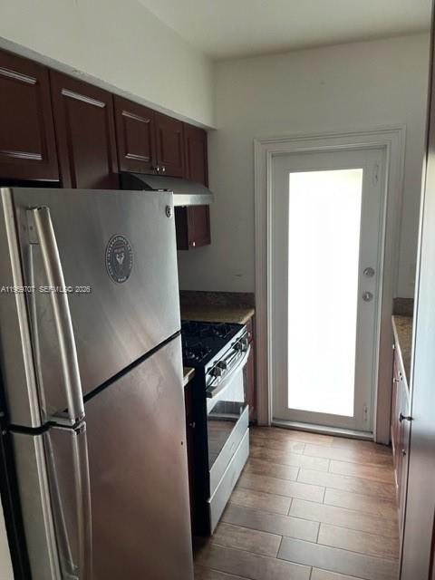 2121 Biarritz Dr 5 Property Photo 6