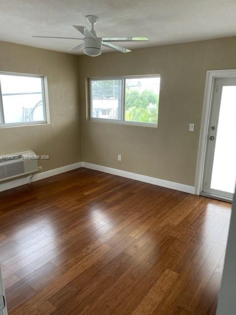 2121 Biarritz Dr 5 Property Photo 7