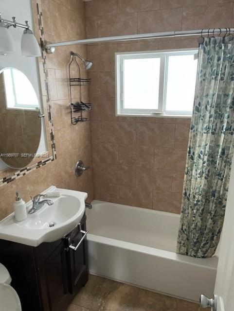 2121 Biarritz Dr 5 Property Photo 8