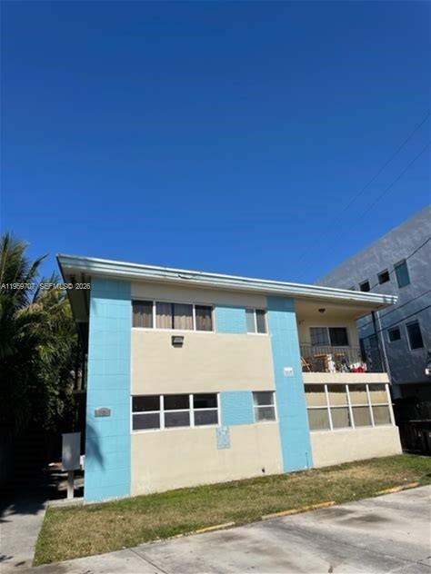 2121 Biarritz Dr 5 Property Photo 9