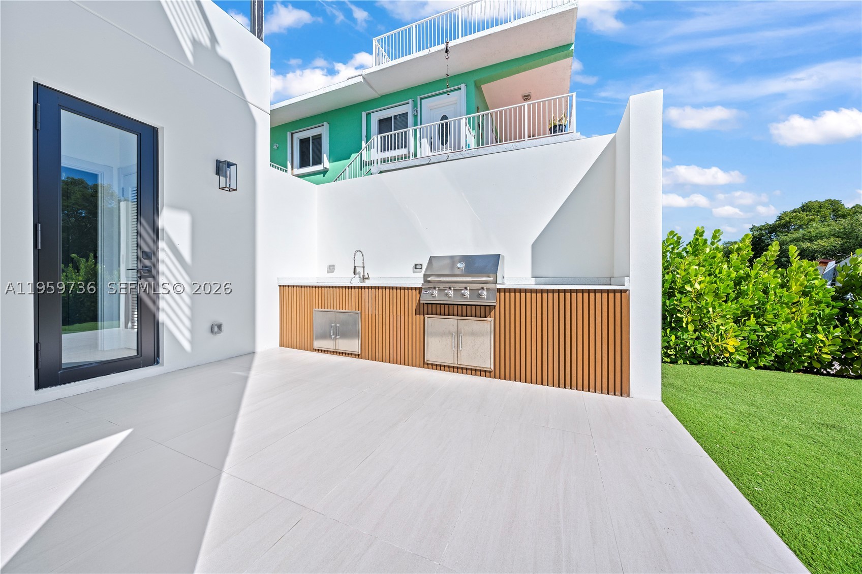 124 Orchid St Property Photo 10