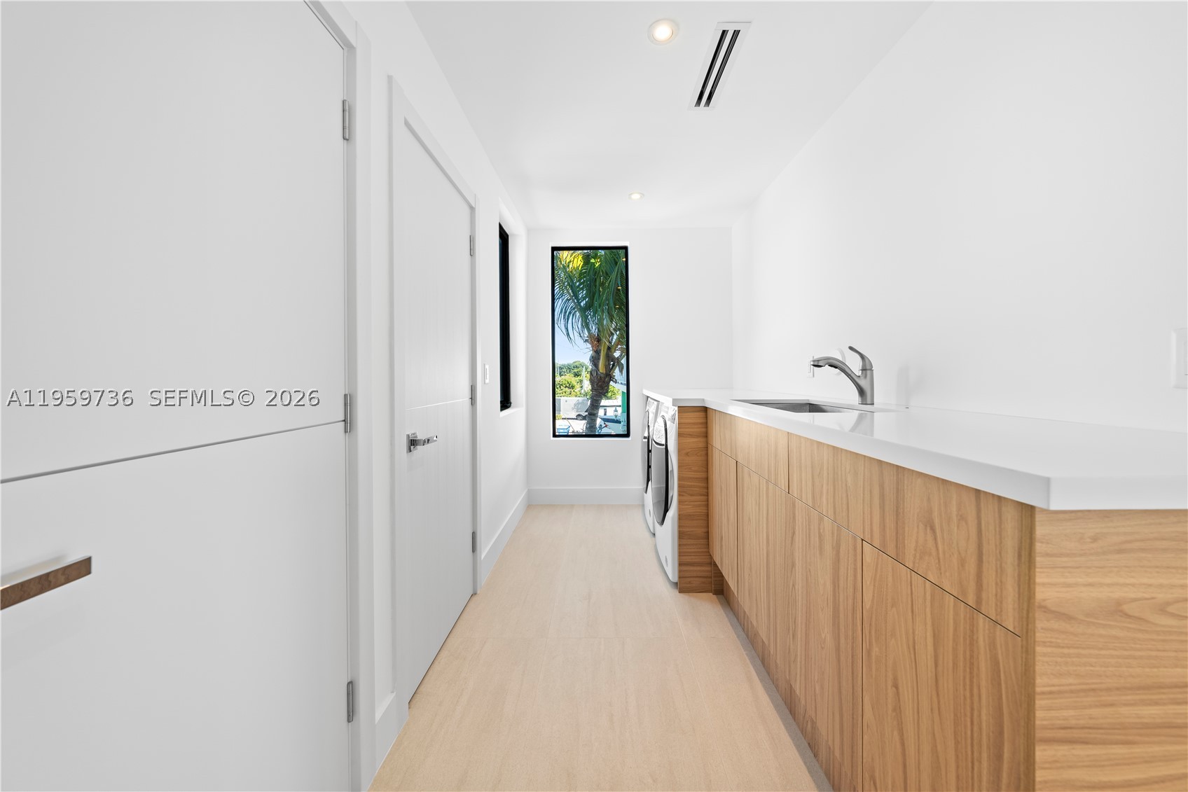 124 Orchid St Property Photo 31
