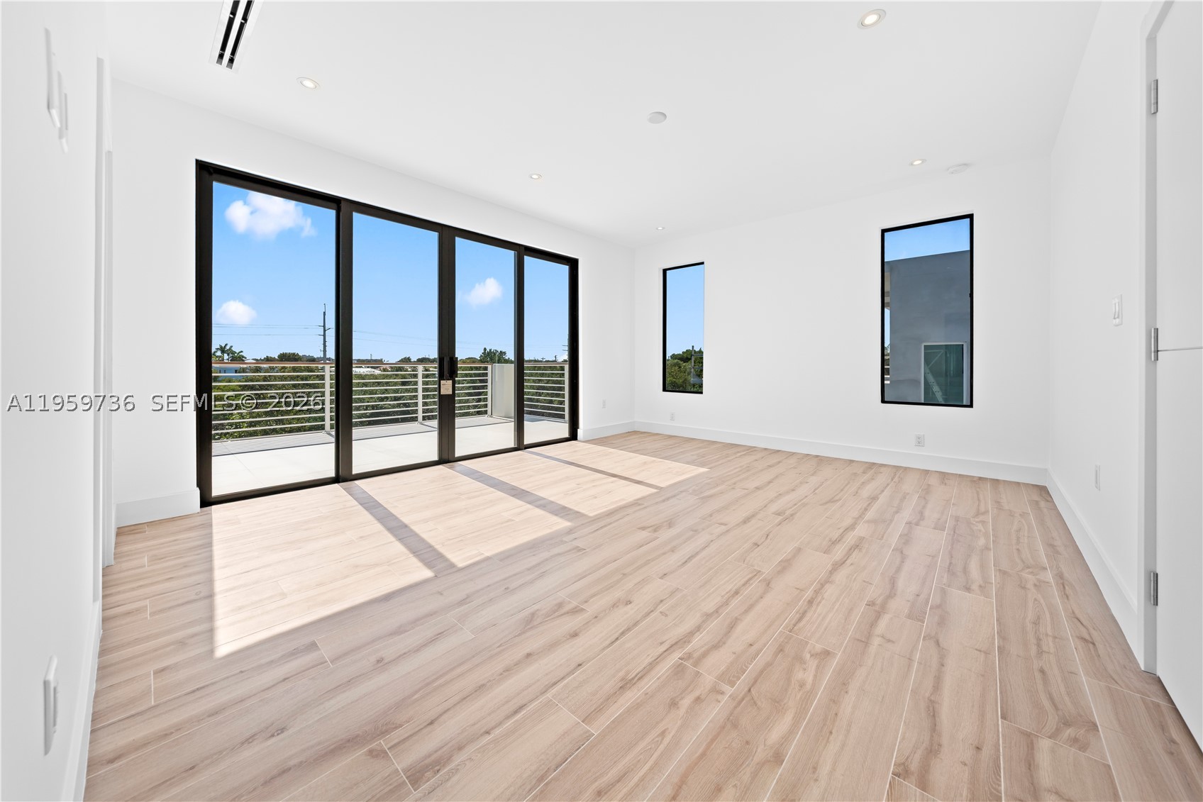 124 Orchid St Property Photo 37