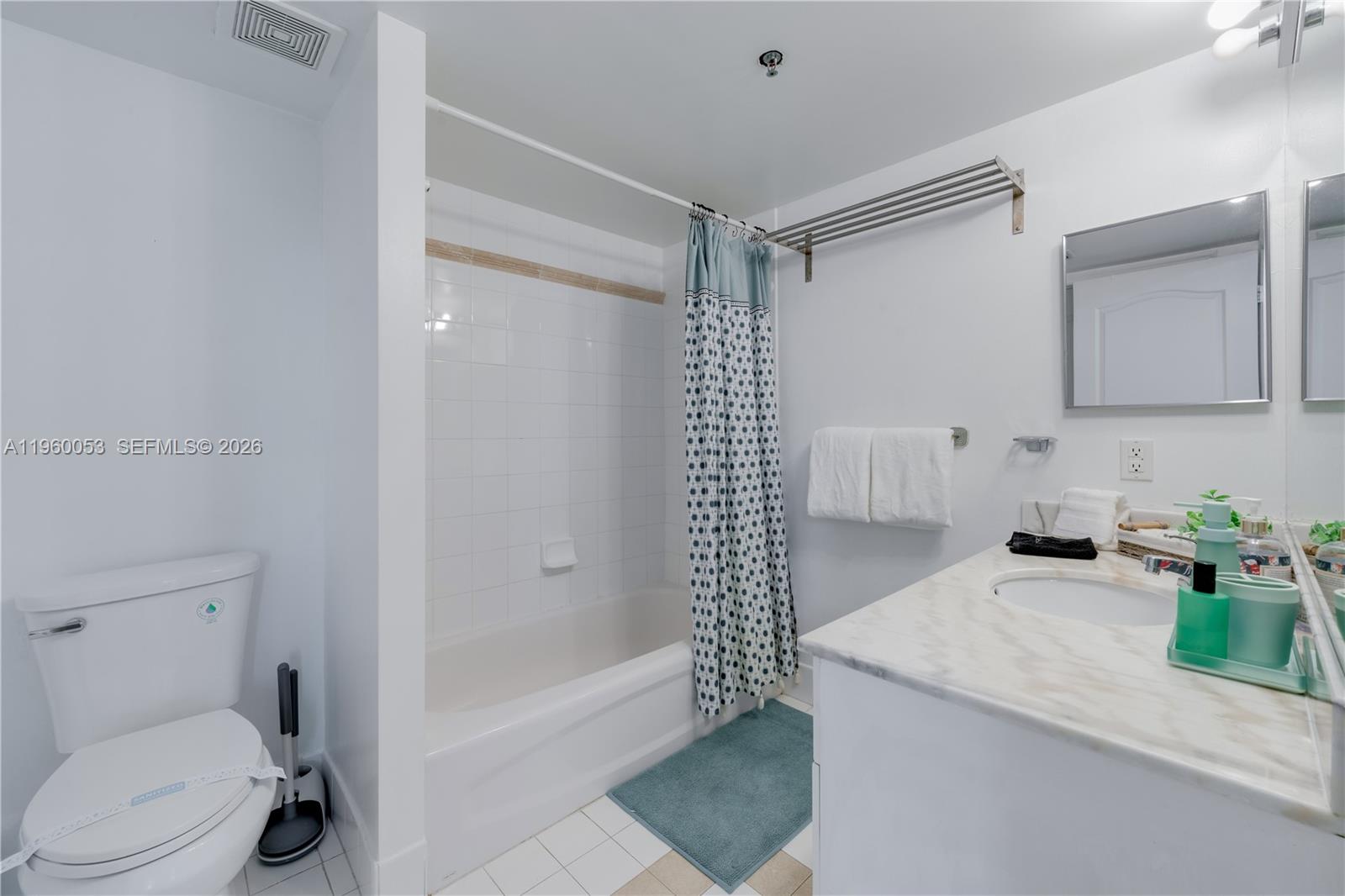 1200 Brickell Bay Dr 1705 Property Photo 22