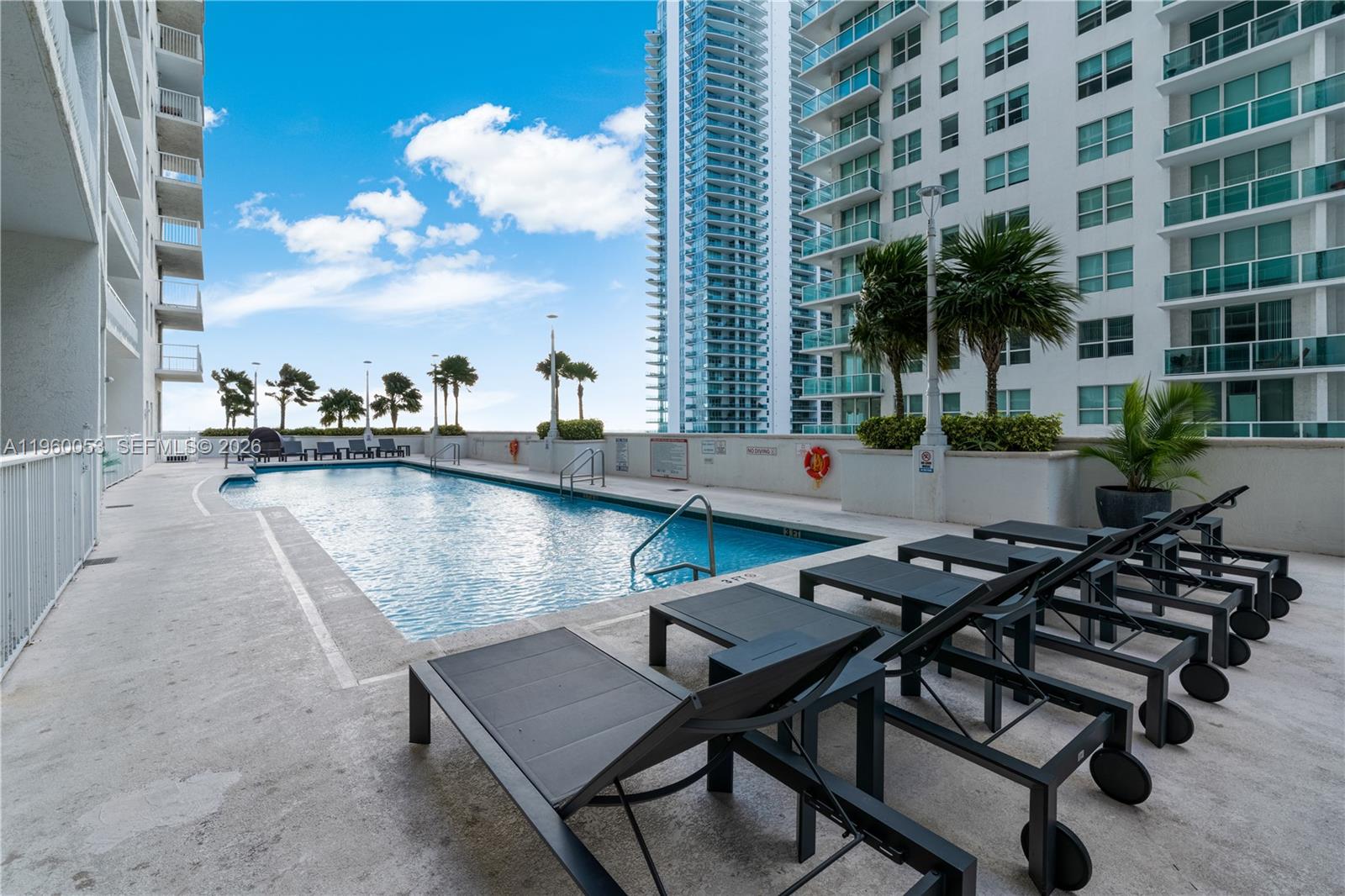 1200 Brickell Bay Dr 1705 Property Photo 28