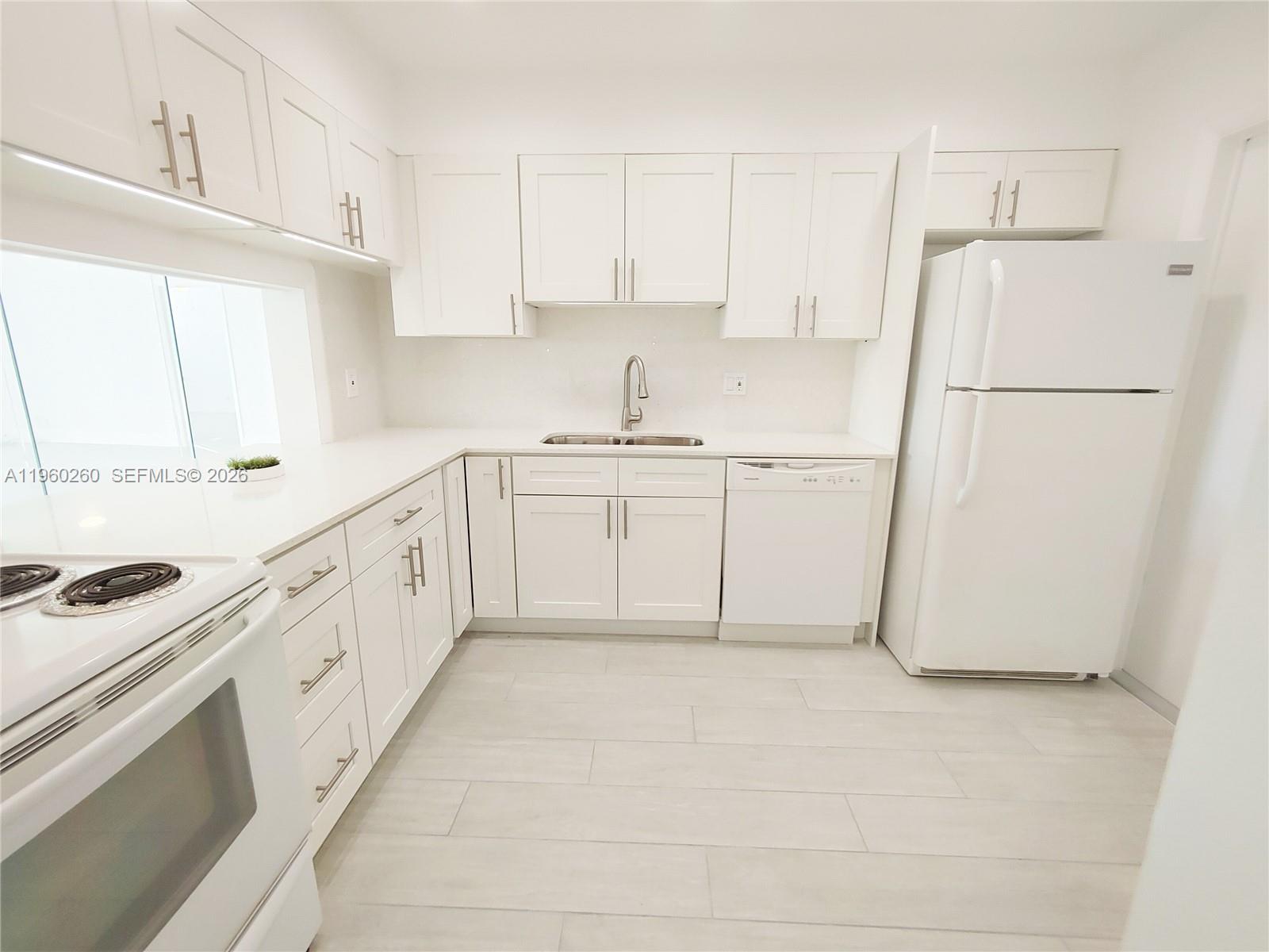 215 Se 3rd Ave 307c Property Photo 15
