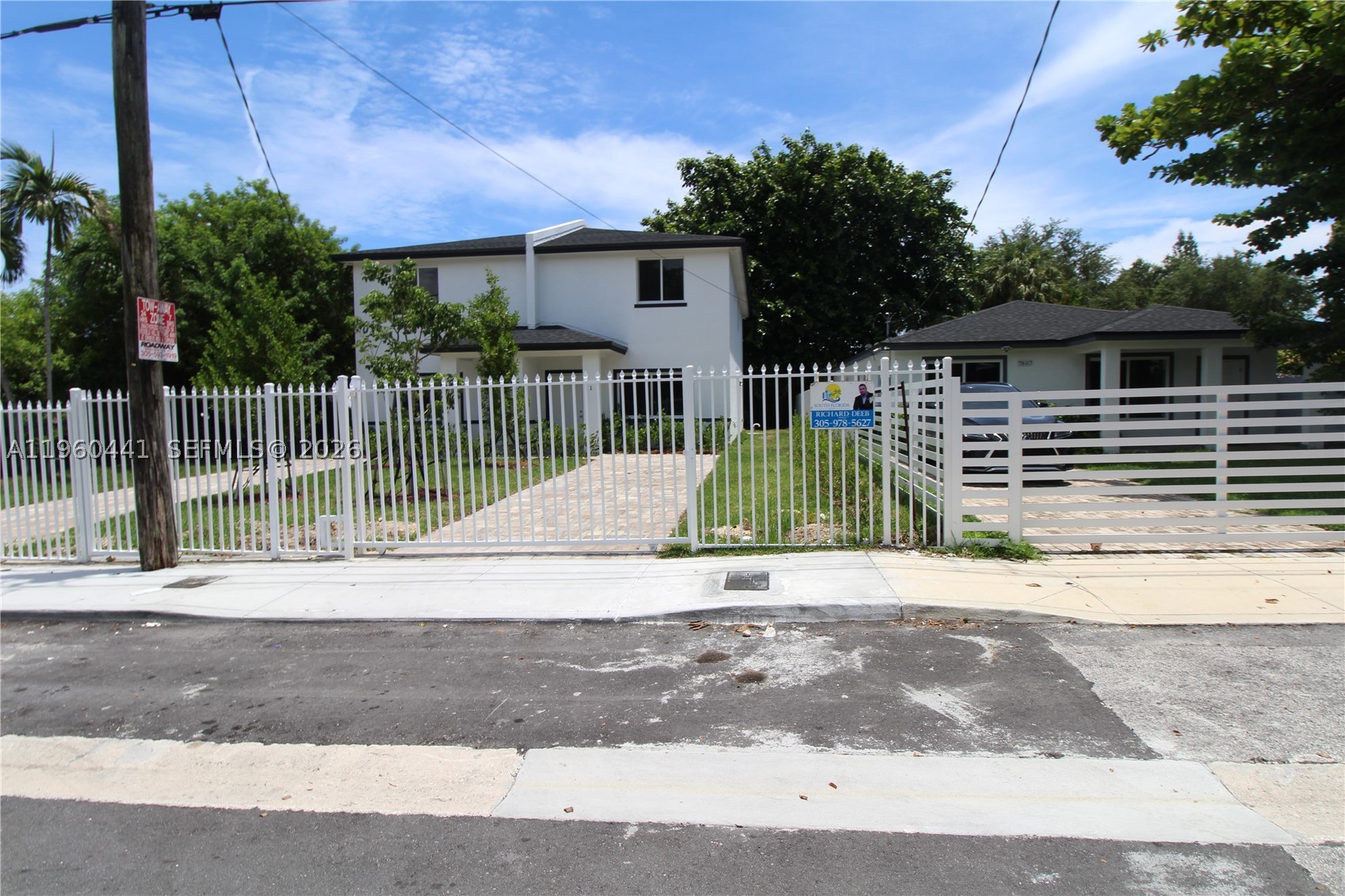 7823 NW 5th Ave Property Photo 1