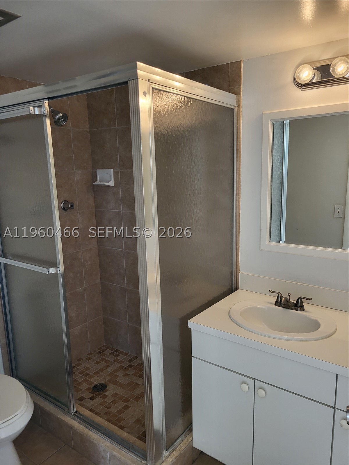 1020 94th St 503 Property Photo 13