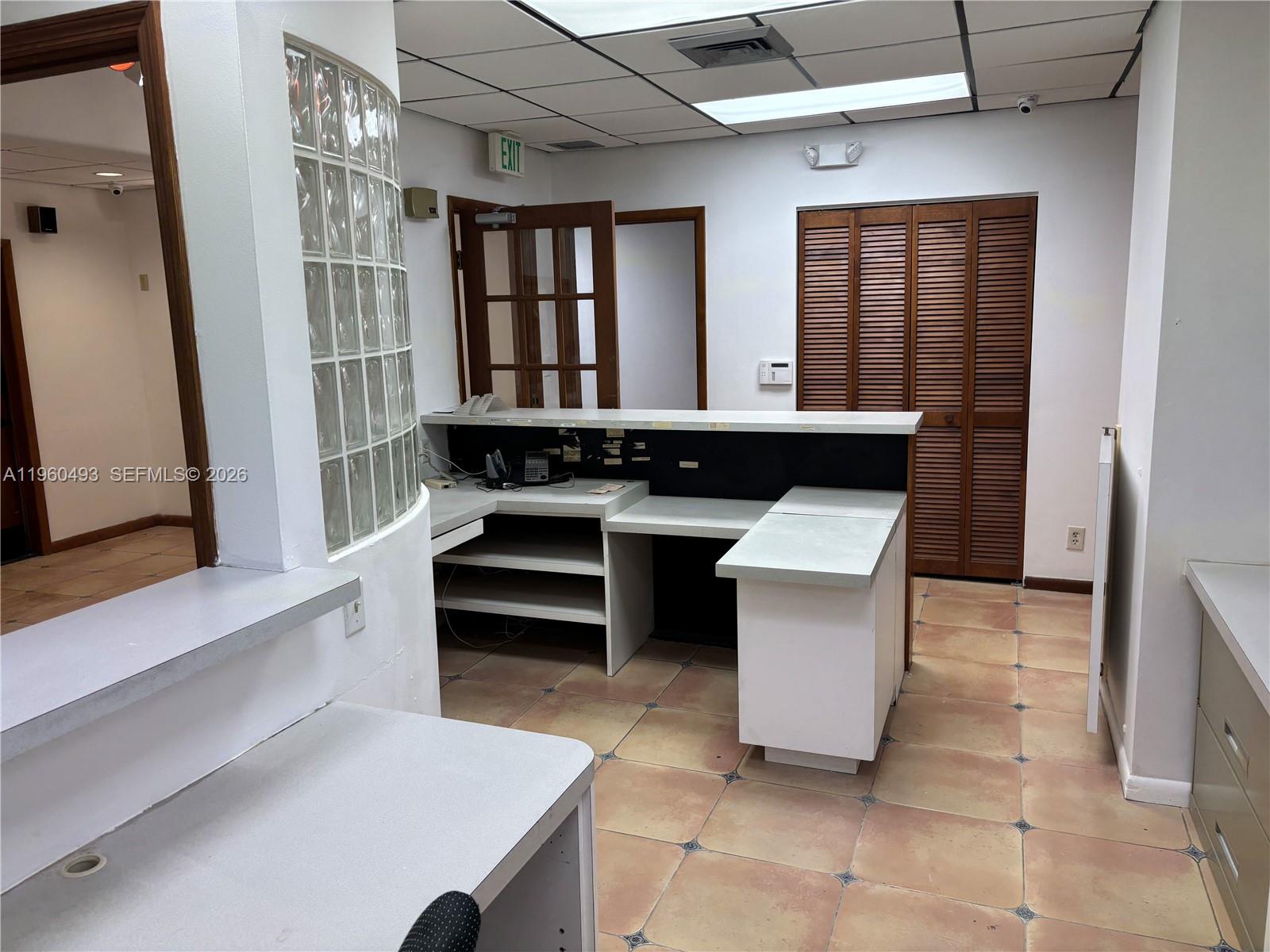 7800 W Oakland Park Blvd Bld-b #102 Property Photo 9