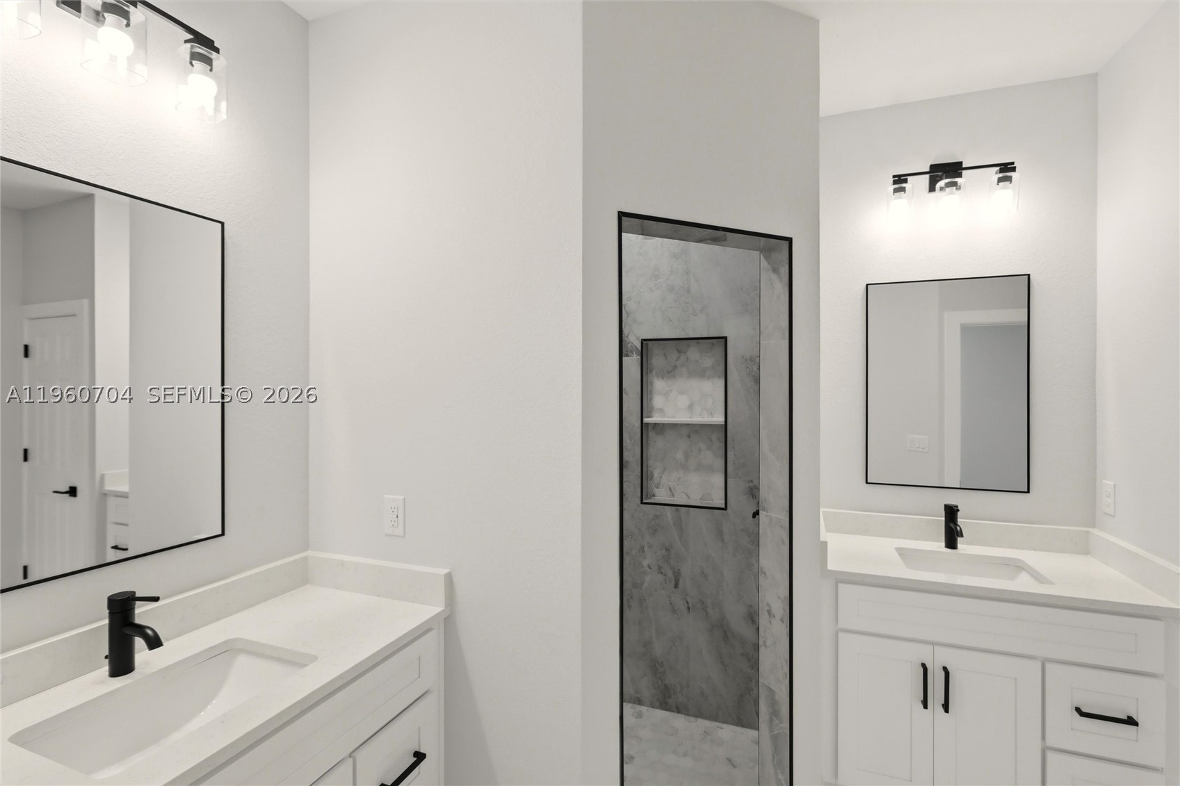 3825 Citroen Dr Property Photo 16
