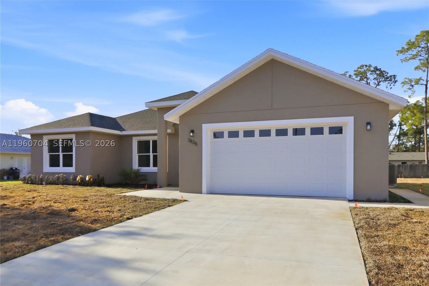 3825 Citroen Dr Property Photo 32