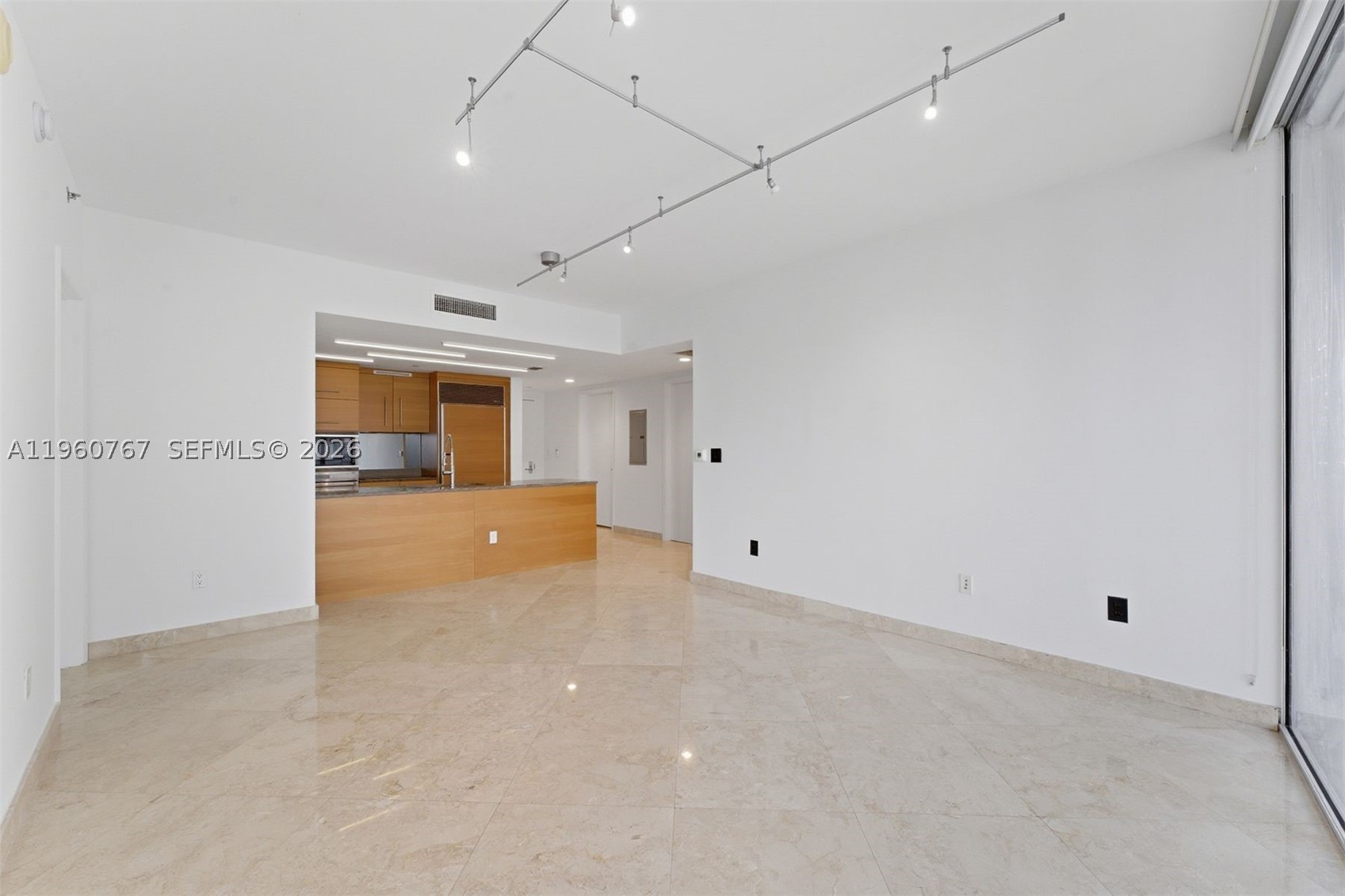 475 Brickell Ave 3513 Property Photo 2