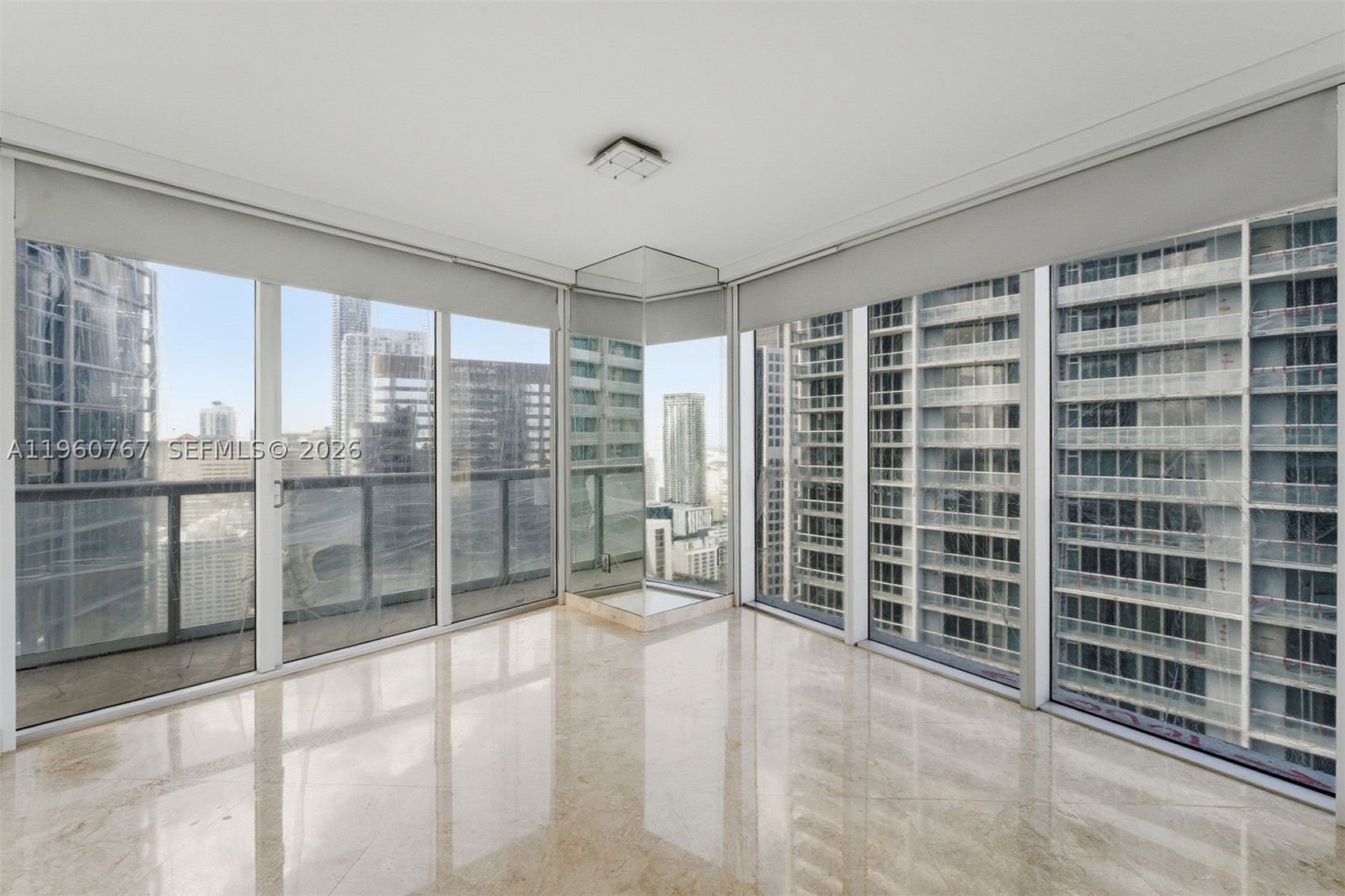 475 Brickell Ave 3513 Property Photo 7