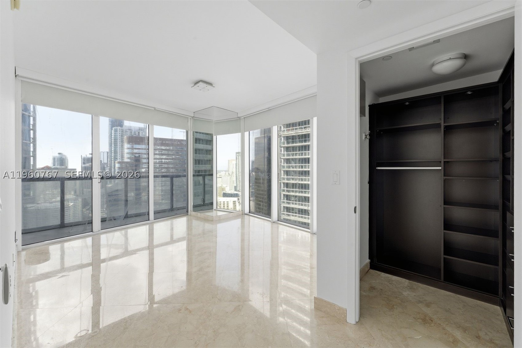 475 Brickell Ave 3513 Property Photo 8