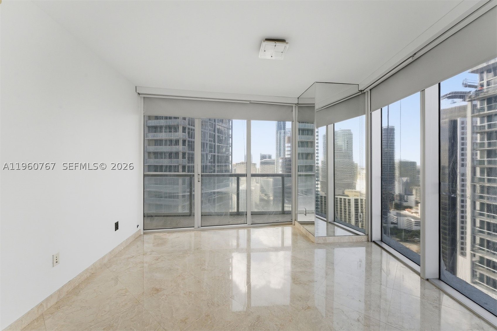475 Brickell Ave 3513 Property Photo 10