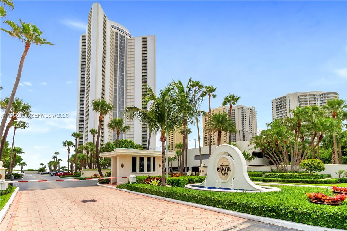 3000 N Ocean Dr 3b Property Photo 1
