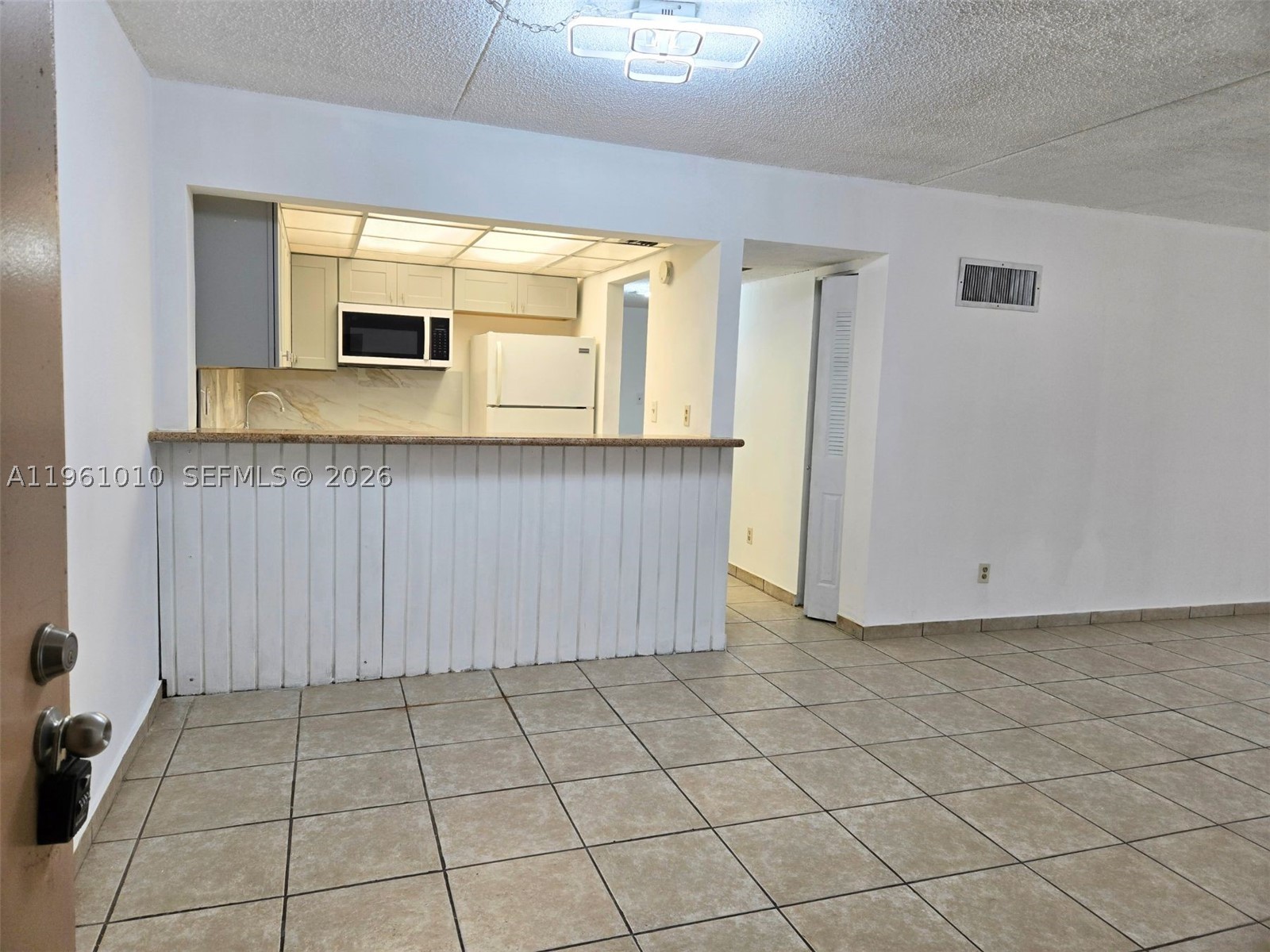 5921 Washington St 124 Property Photo 6