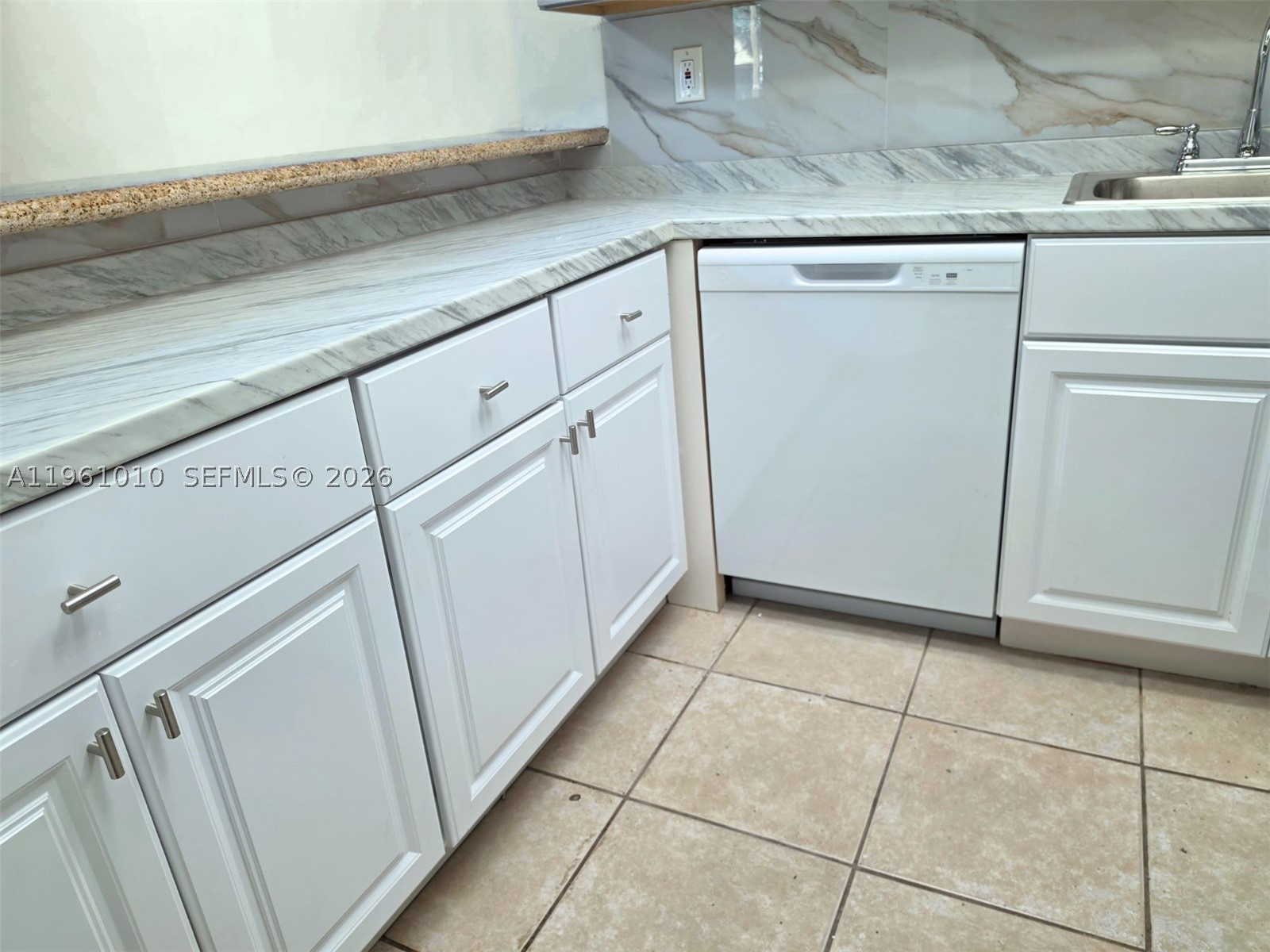 5921 Washington St 124 Property Photo 45