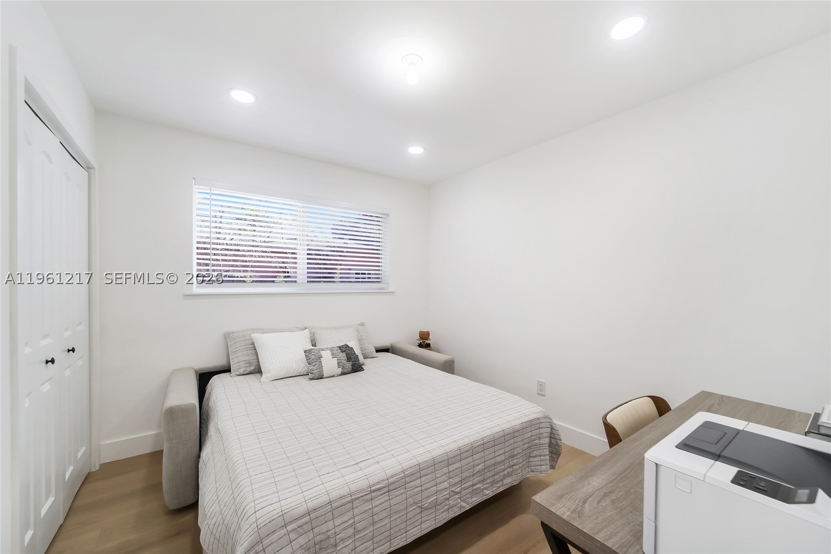 45 Ne 124th Ter Property Photo 43