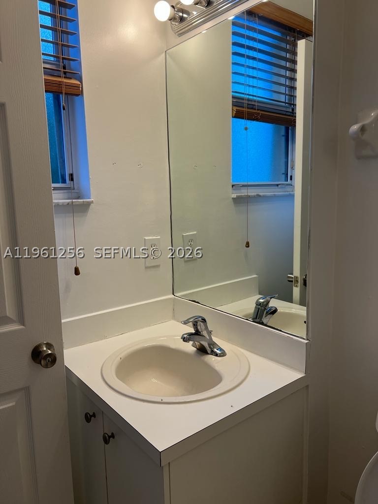 3330 Ne 13th Cir Dr 108-22 Property Photo 21