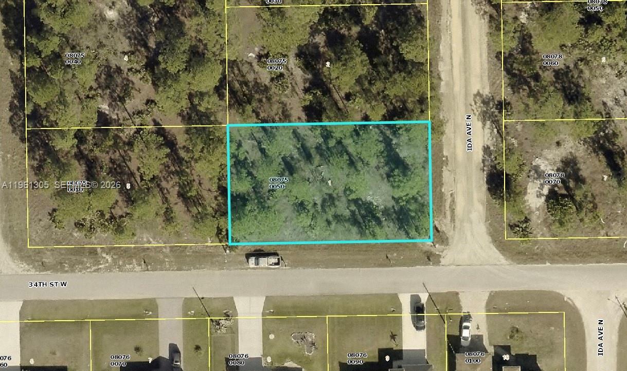 3400 Irma Ave N Property Photo 2