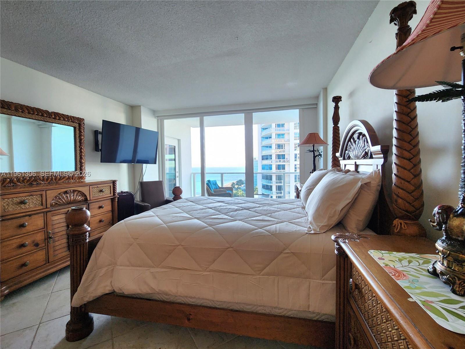 3505 S Ocean Dr 1215 Property Photo 10