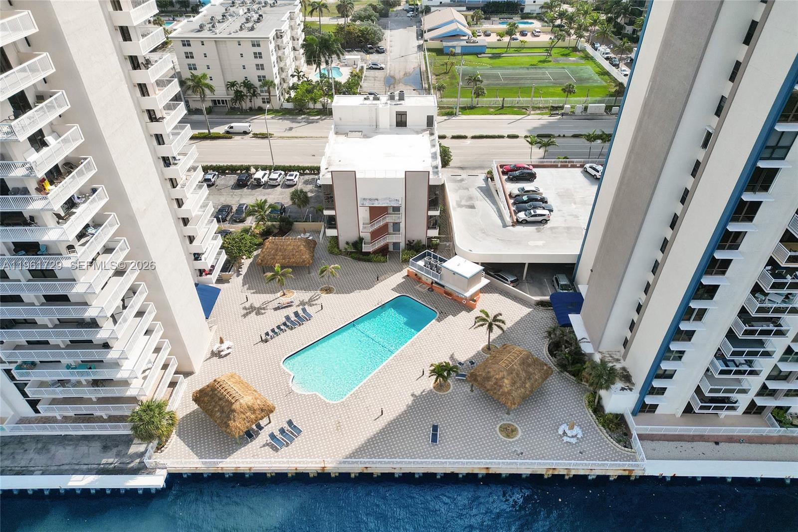 1600 S Ocean Dr 16b Property Photo 6