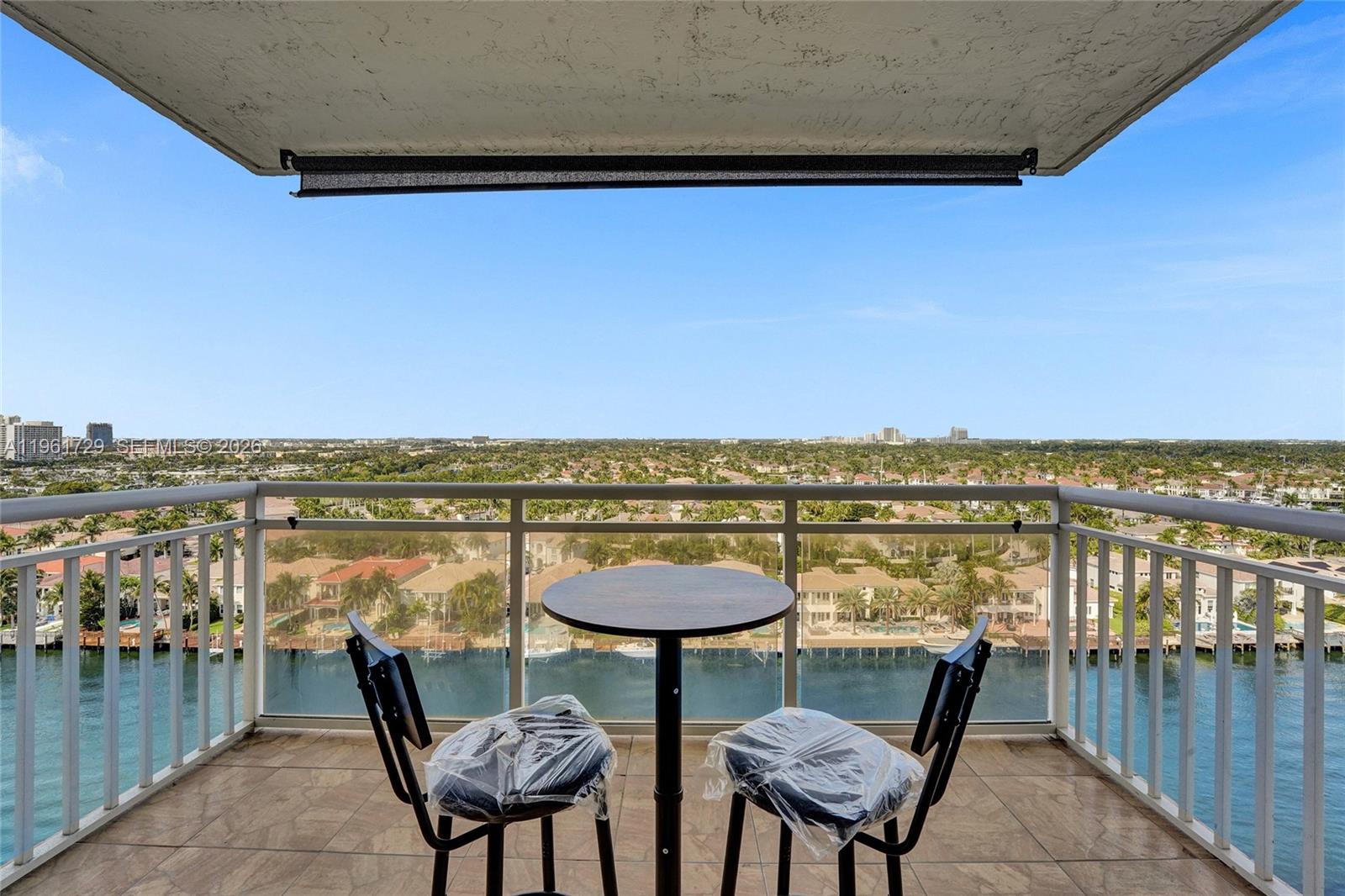 1600 S Ocean Dr 16b Property Photo 35