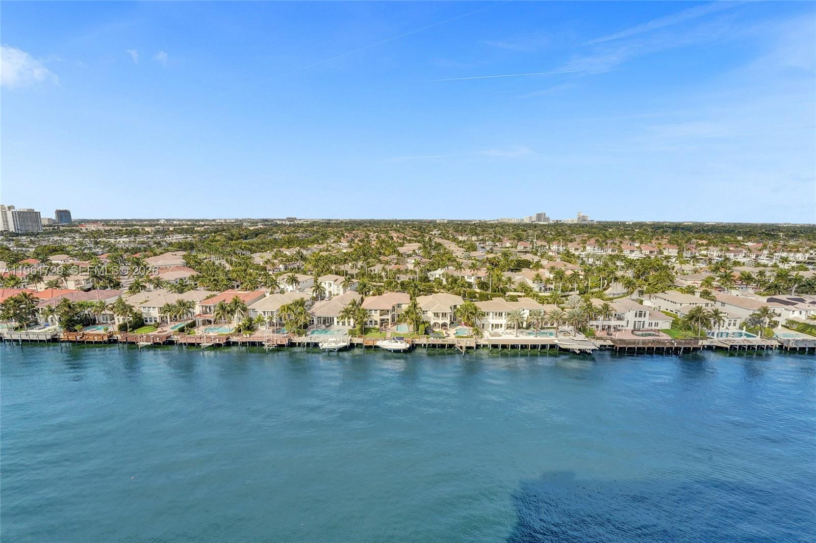 1600 S Ocean Dr 16b Property Photo 37