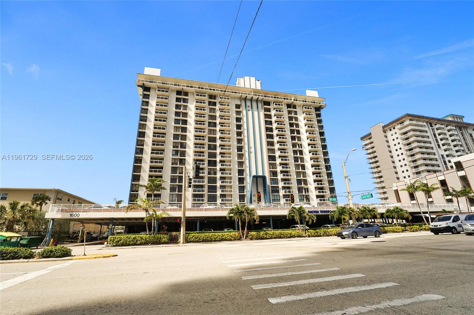 1600 S Ocean Dr 16b Property Photo 68