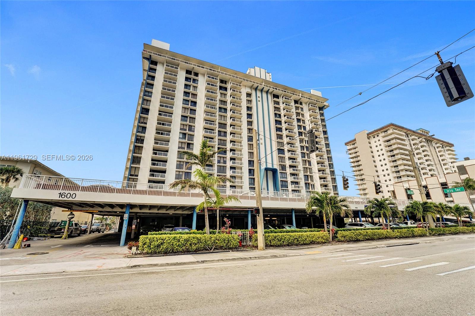 1600 S Ocean Dr 16b Property Photo 69