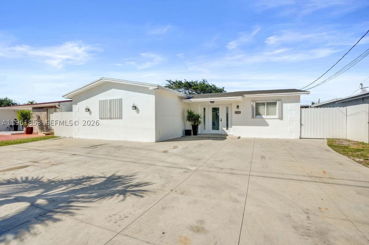 6617 Dahlia Dr Property Photo 1
