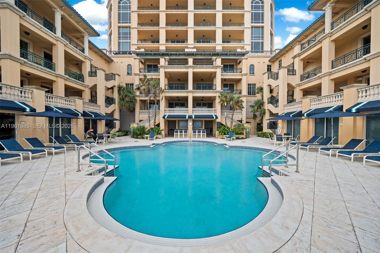 3415 N Ocean Dr 204 Property Photo 10