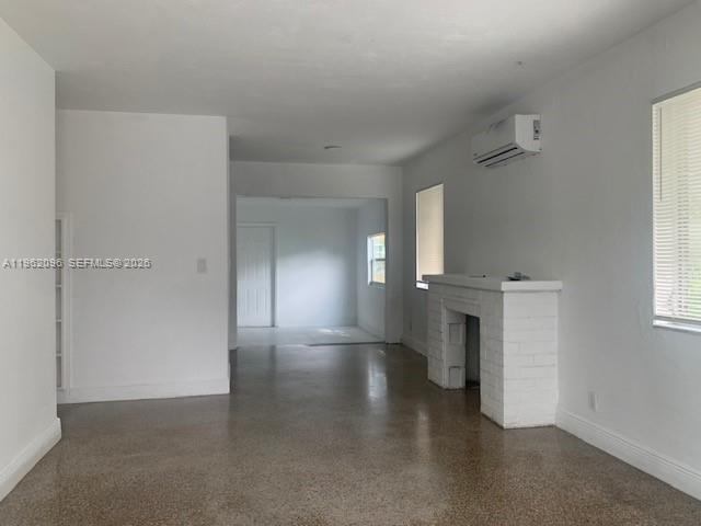 243 Sw 21st Way Property Photo 5