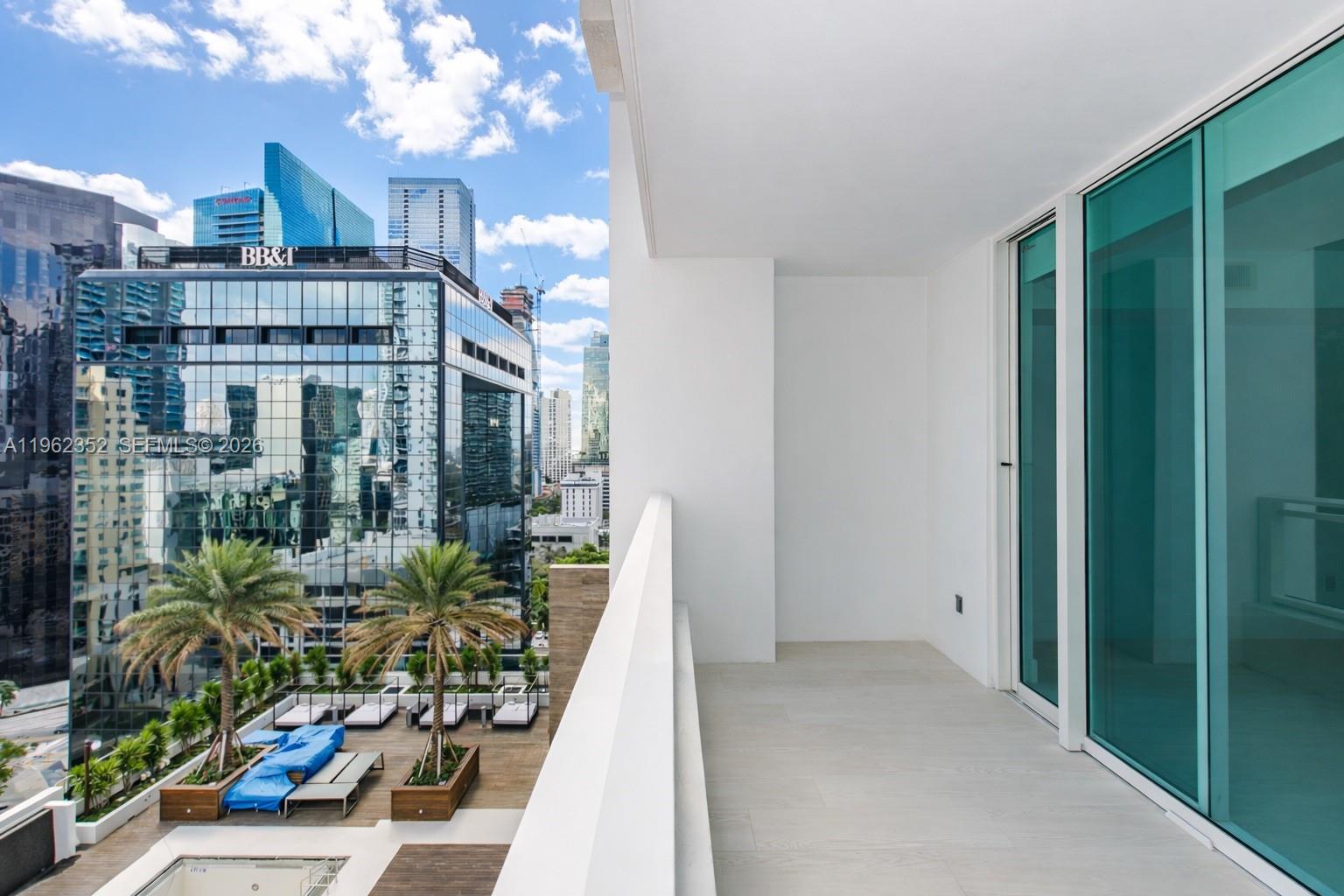 1080 Brickell Ave 1706 Property Photo 2