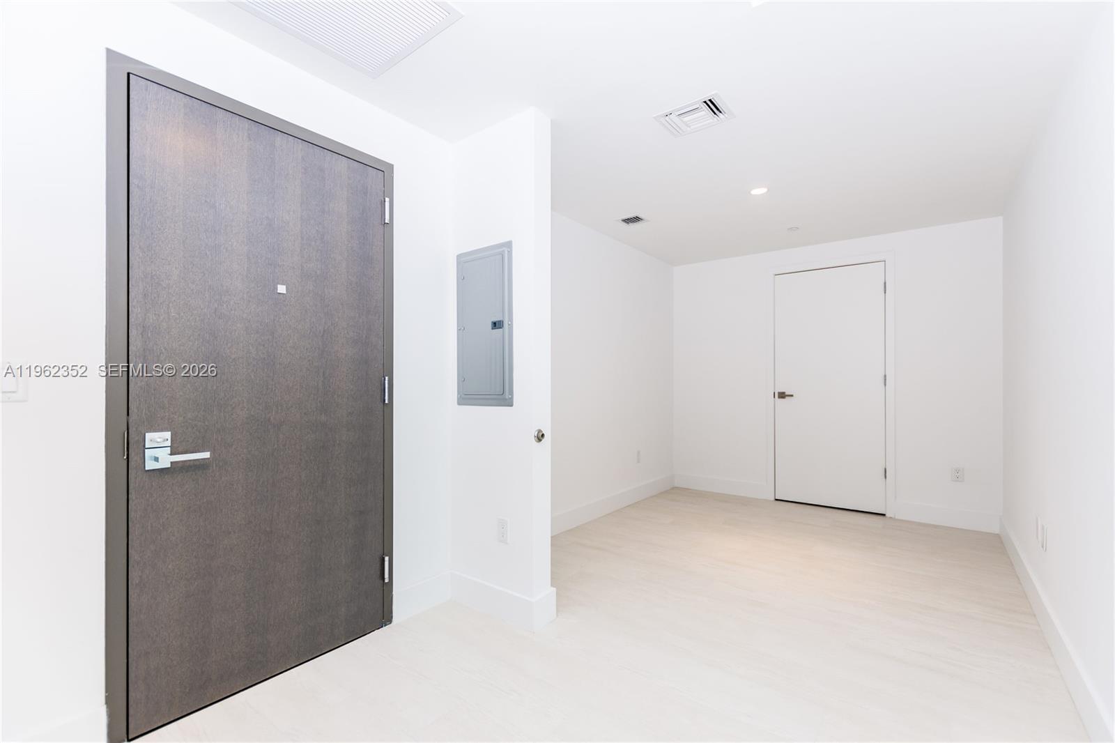 1080 Brickell Ave 1706 Property Photo 8