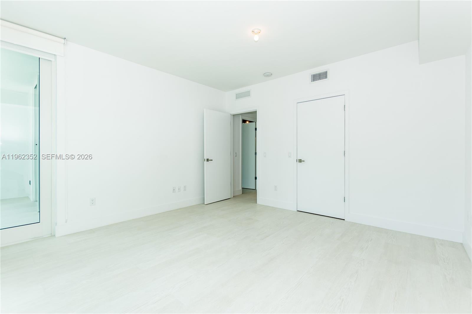 1080 Brickell Ave 1706 Property Photo 12