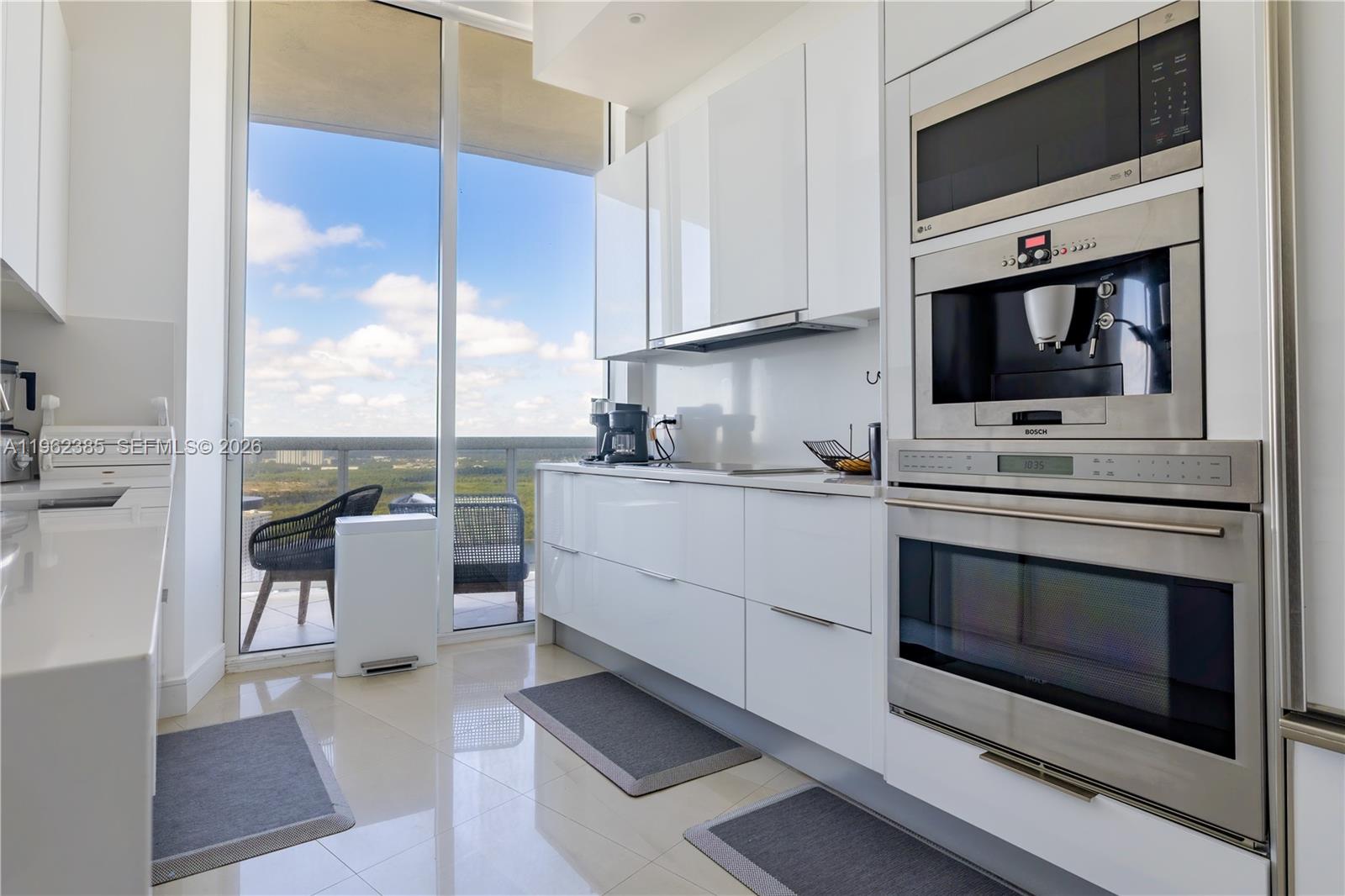 16001 Collins Ave 3605 Property Photo 10