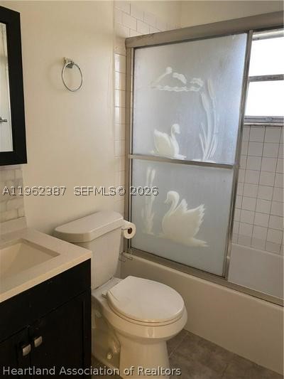4131 Commercial Dr Property Photo 17