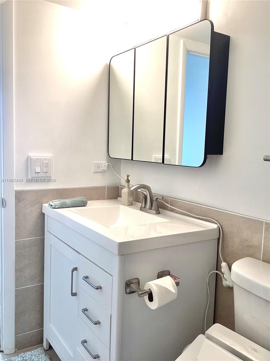 9423 S Hollybrook Lake Dr 106 Property Photo 41