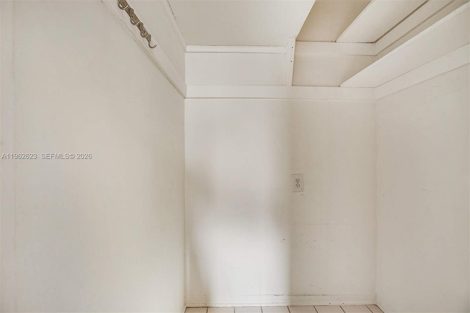 835 Meridian Ave 3 Property Photo 9