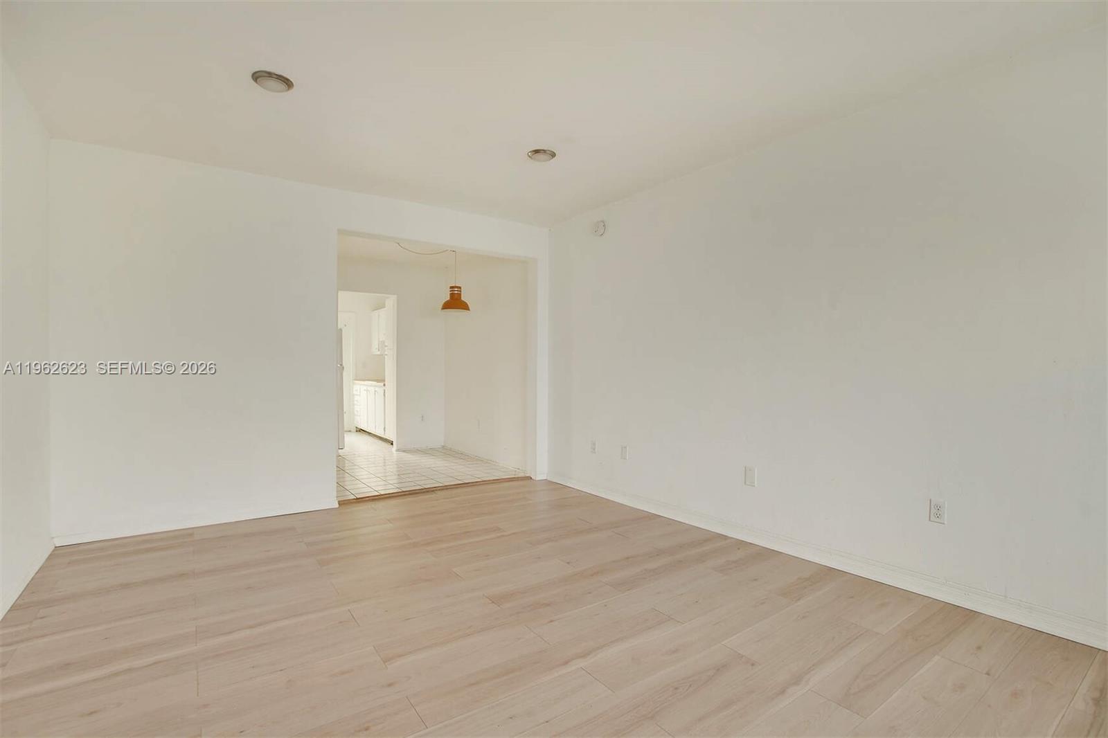 835 Meridian Ave 3 Property Photo 14