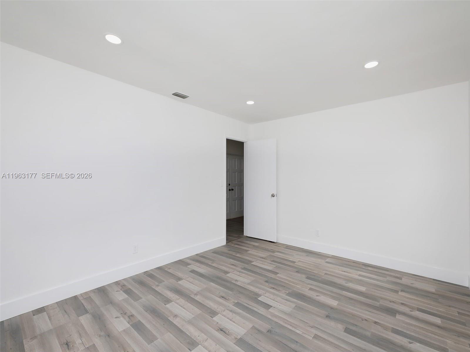 1901 Coquina Way Property Photo 7