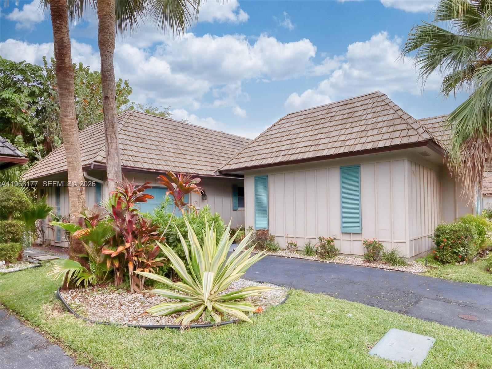 1901 Coquina Way Property Photo 34