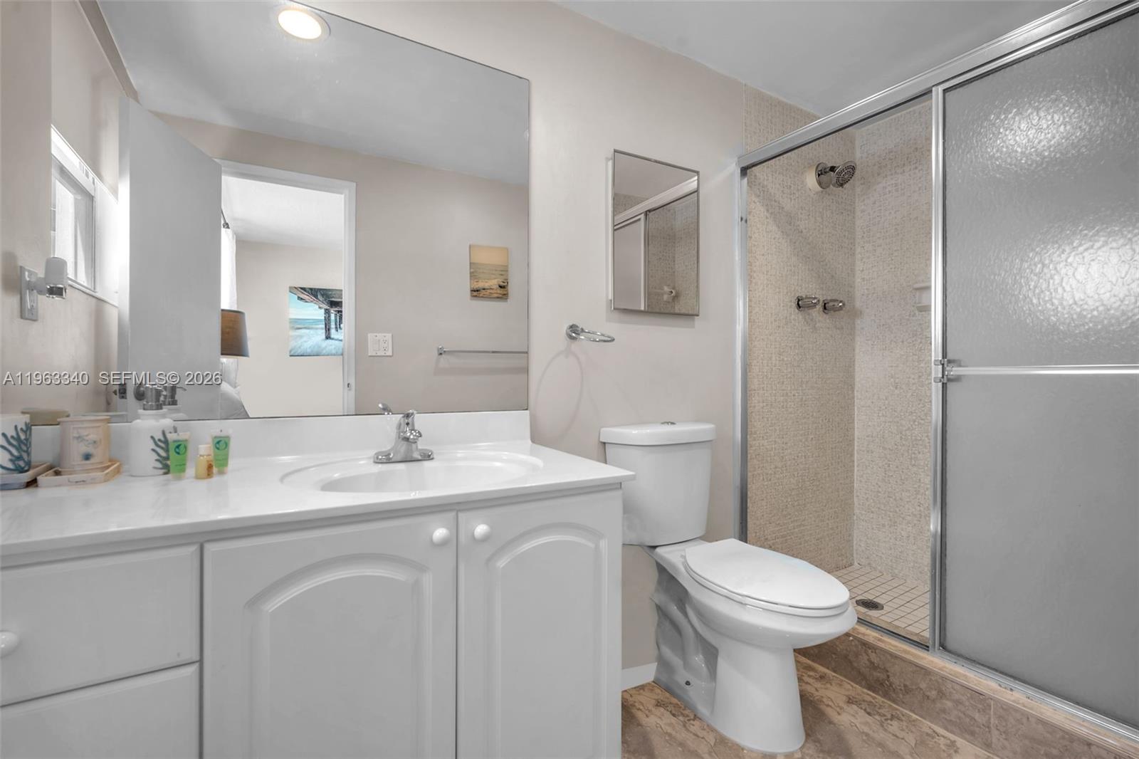 3801 S Ocean Dr 2w Property Photo 18