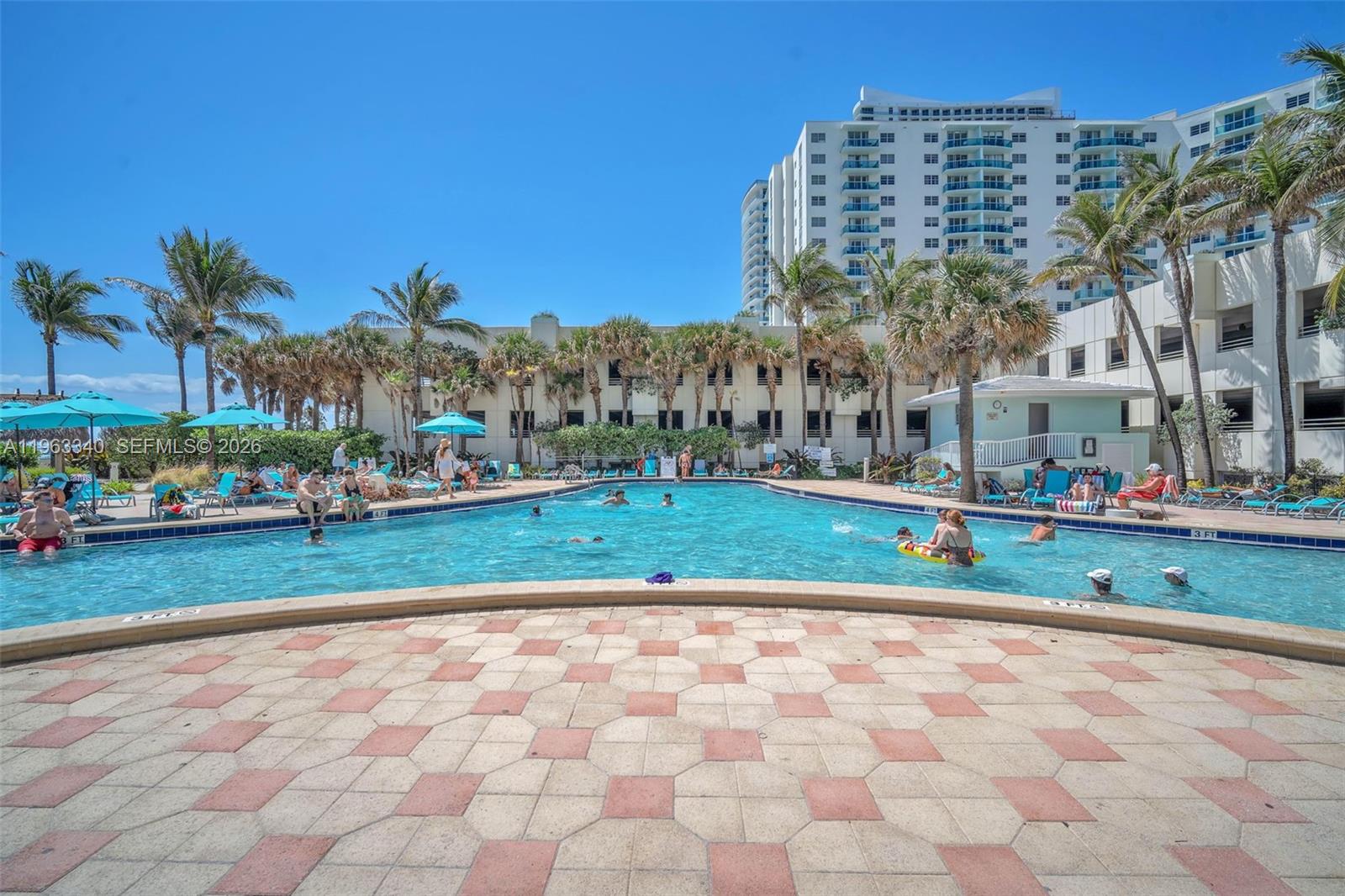 3801 S Ocean Dr 2w Property Photo 25