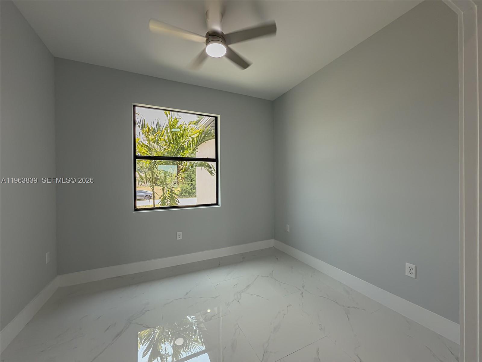 417 Paddock St Property Photo 27